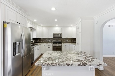 WOW! This beautifully maintained 3-bedroom, 2-bathroom home is - photo 9