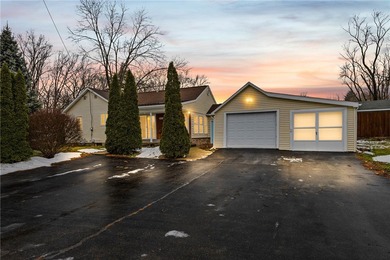 Seneca Lake Home Sale Pending in Waterloo New York
