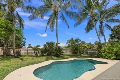 Sewall's Point 5Bed 4Bath 2Car Garage on over 1/2 acre lot with - photo 1