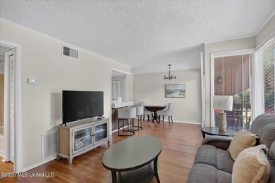 Lower level one bedroom condo offered with the furnishings - photo 6
