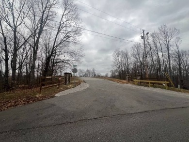 Lake Acreage For Sale in Waverly, Tennessee