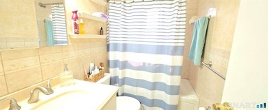 Two-bedroom, two-bath condominium featuring an open floor plan - photo 26