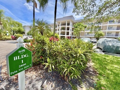 Freshly painted top-floor 2BR/2BA penthouse in a 4-story - photo 39