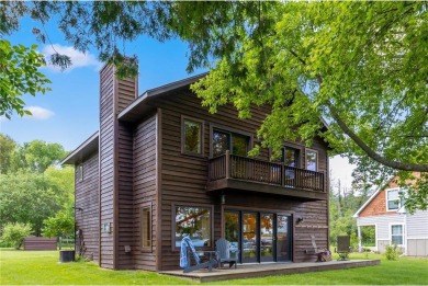 Leech Lake Home For Sale in Pine Lake Twp Minnesota