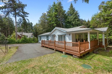 Nestled in the desirable Cedar Terrace Neighborhood this 1431 Sq - photo 1
