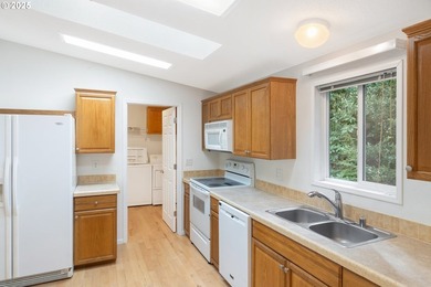 Nestled in the desirable Cedar Terrace Neighborhood this 1431 Sq - photo 5