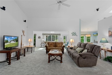 Custom 3 bedroom home with spa designed for entertaining family - photo 10