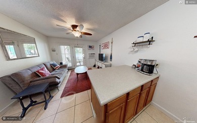 Welcome to River Mill on beautiful Lake Hamilton. This charming - photo 10
