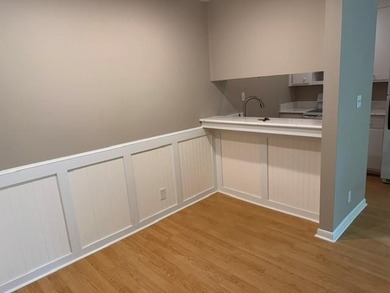 PRICED TO SELL! Updated 2-bedroom, 2 full-bath SUNLIT hideaway - photo 11