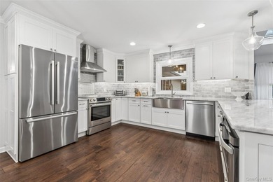 Welcome to 16 Parson Drive....True pride in ownership shines - photo 14