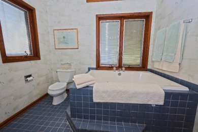 Perfect Lake home for Entertaining or Renting! - photo 23