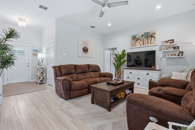 This beautifully maintained home has plenty to offer, including - photo 6