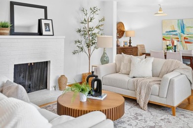 Welcome to this well-maintained 3-bedroom, 2-bath home offering - photo 9