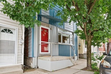 Perfectly situated in the heart of desirable Upper - photo 1