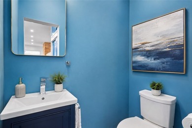 Perfectly situated in the heart of desirable Upper - photo 6