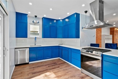Perfectly situated in the heart of desirable Upper - photo 8