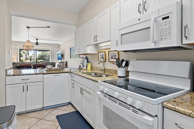 This one is better in person! Super POPULAR 1st Floor! Rare - photo 11