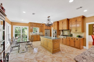 3404 Sq ft Home on 5.28 acres fronting Bayou Talla. This beauty - photo 13