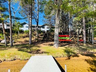 Beacons of Minocqua 3BR/2BA unit w/panoramic lake views! Rare - photo 17