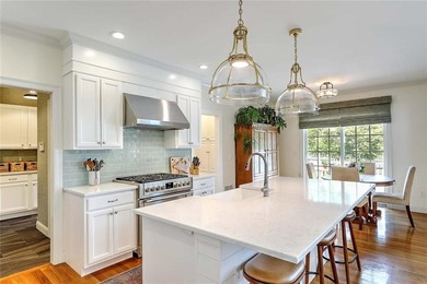 The perfect newer home in historic downtown Bristol. Enjoy the - photo 20
