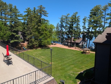 Beacons of Minocqua 3BR/2BA unit w/panoramic lake views! Rare - photo 21