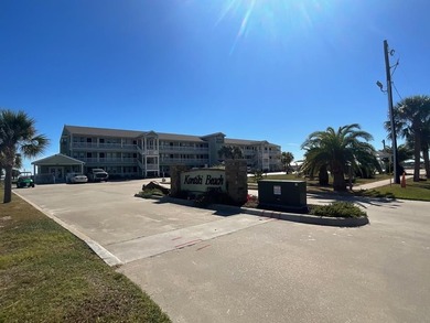Don't miss this exceptional canal-front condo in a desirable - photo 1