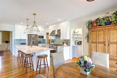 The perfect newer home in historic downtown Bristol. Enjoy the - photo 24