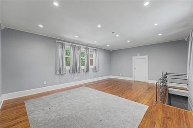 Welcome to this beautiful 3-bedroom home situated on a spacious - photo 25