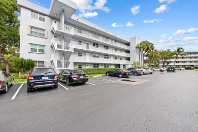 Remodeled & Spacious light and bright 2 bedroom, 2 bathroom - photo 25