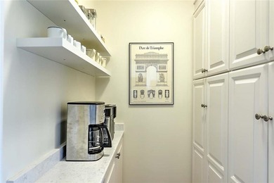 The perfect newer home in historic downtown Bristol. Enjoy the - photo 26