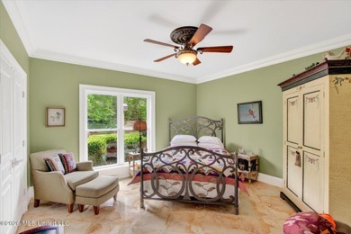 3404 Sq ft Home on 5.28 acres fronting Bayou Talla. This beauty - photo 28