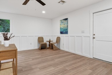 Beautiful remodel from the studs in! Farmhouse styling with 3 - photo 28