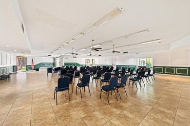 Remodeled & Spacious light and bright 2 bedroom, 2 bathroom - photo 34
