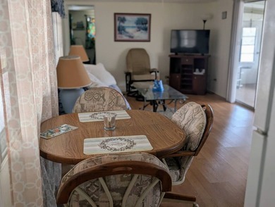 2 bedrooms. one- and one-half bath, fully furnished, Lanai on - photo 5