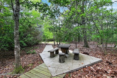 3404 Sq ft Home on 5.28 acres fronting Bayou Talla. This beauty - photo 39