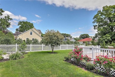 The perfect newer home in historic downtown Bristol. Enjoy the - photo 44