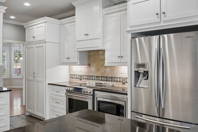 2,931 sqft. of main living space + 1,418 sqft. of a fully - photo 10