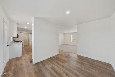 NEW, modern 3-bedroom, 2-bathroom home and a pole barn on a - photo 12