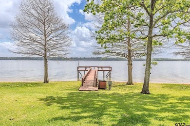 Set behind the gates of Brook Harbor on the renowned shores of - photo 16