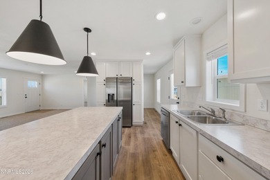 NEW, modern 3-bedroom, 2-bathroom home and a pole barn on a - photo 16