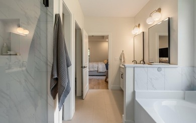 Masterfully Reimagined Luxury in Hammock Bay - Experience the - photo 24