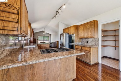 TRANSPARENT PRICING - Perched in the secluded Oakland Hills near - photo 28
