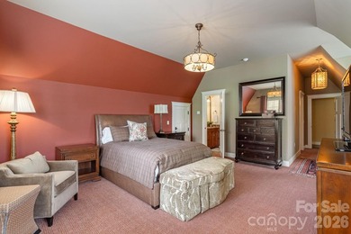 Welcome to 8 Fairway Place, where timeless architecture - photo 31