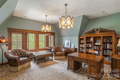 Welcome to 8 Fairway Place, where timeless architecture - photo 32