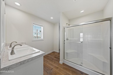 NEW, modern 3-bedroom, 2-bathroom home and a pole barn on a - photo 33
