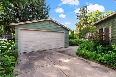 This beautifully updated 4-bedroom, 2.5-bath home blends - photo 37