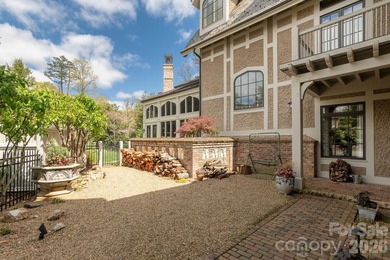 Welcome to 8 Fairway Place, where timeless architecture - photo 38