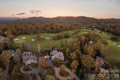 Welcome to 8 Fairway Place, where timeless architecture - photo 48