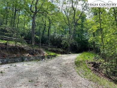 Land Harbors Lake Lot For Sale in Newland North Carolina