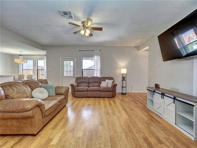 New Price !Welcome home, where you will fall in love with this - photo 3